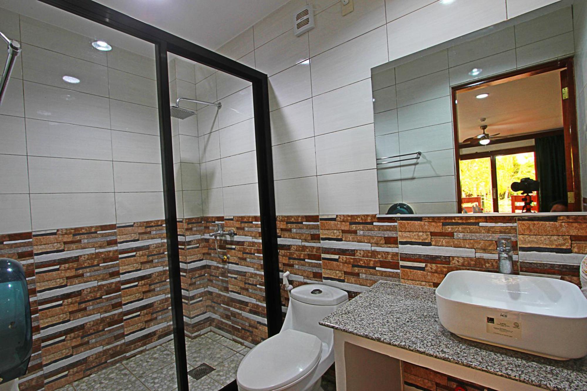 Harmony Hotel Panglao Bagian luar foto